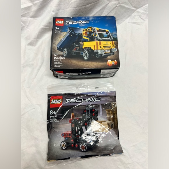 Lego bundle 42147 & 30655 - Picture 1 of 10